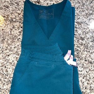 Figs carribean blue set